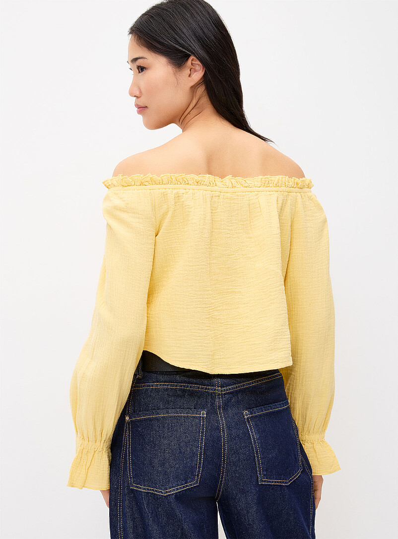 Twik White Ruffled off-the-shoulder blouse for women