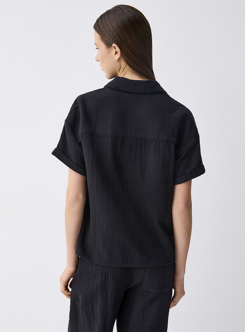 Twik Black Short-sleeve organic cotton gauze shirt for women
