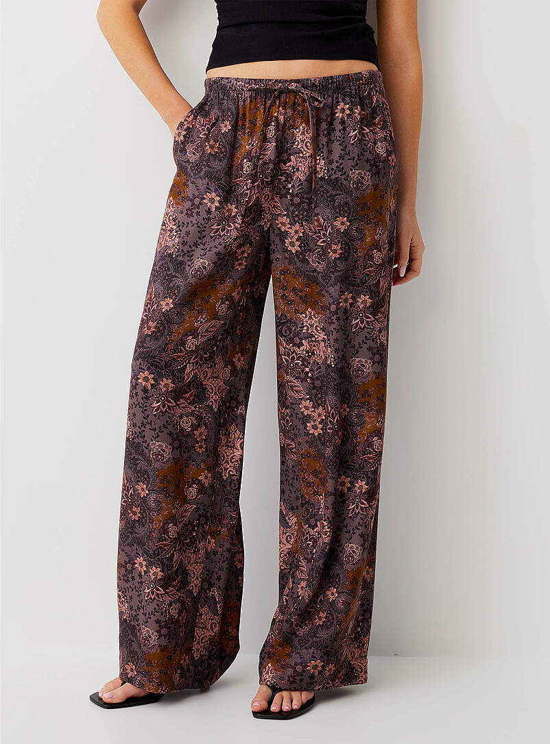 Printed drawstring-waist wide-leg pant product image 2