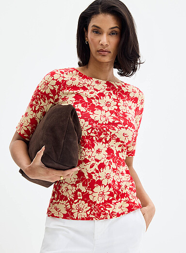 Le t-shirt fleurs deux tons manches 3/4