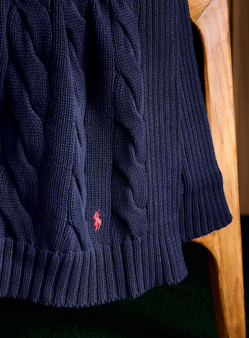 Hanley navy blue cable-knit throw 127 x 178 cm product image 2