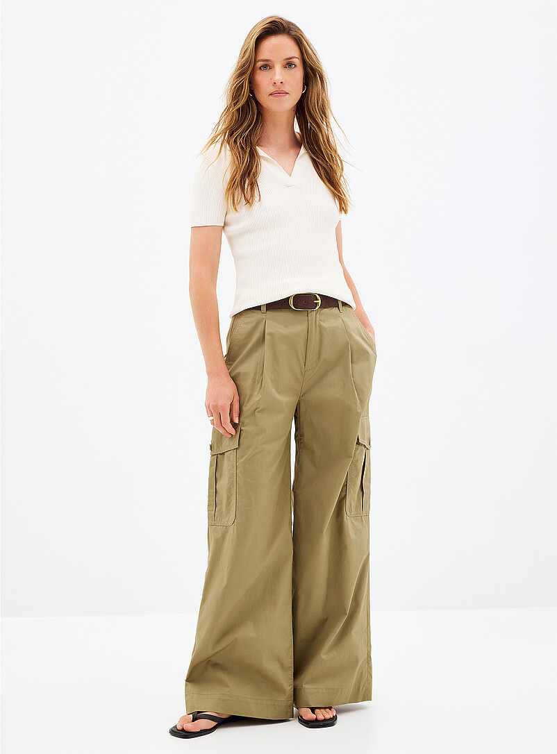 Loose khaki cargo pant Fit: Wide leg, high rise product image (primary)