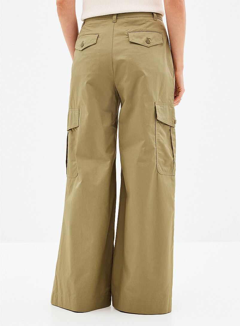 Loose khaki cargo pant Fit: Wide leg, high rise product image 3