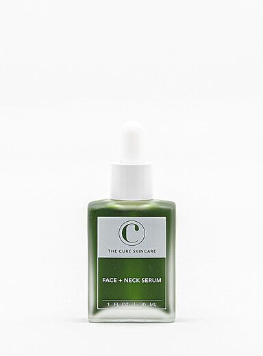Le s&eacute;rum pour le visage et le cou mousse de mer
