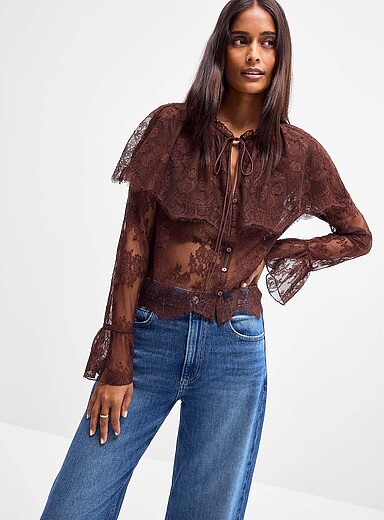 Lucy Paris: La blouse dentelle chocolat &agrave; volants Chocolat - Espresso pour femme