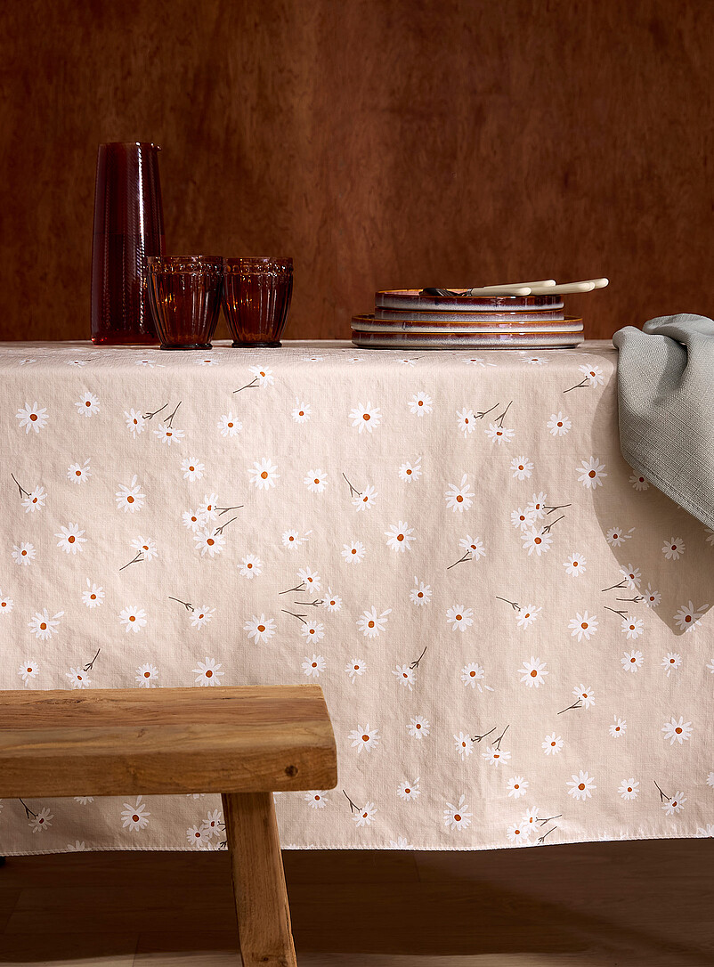 Soft Daisies Vinyl Tablecloth
