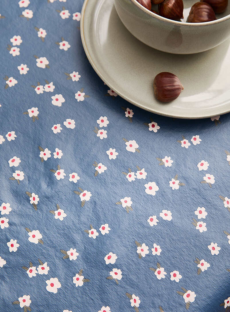 Charming flowers vinyl tablecloth product image 2