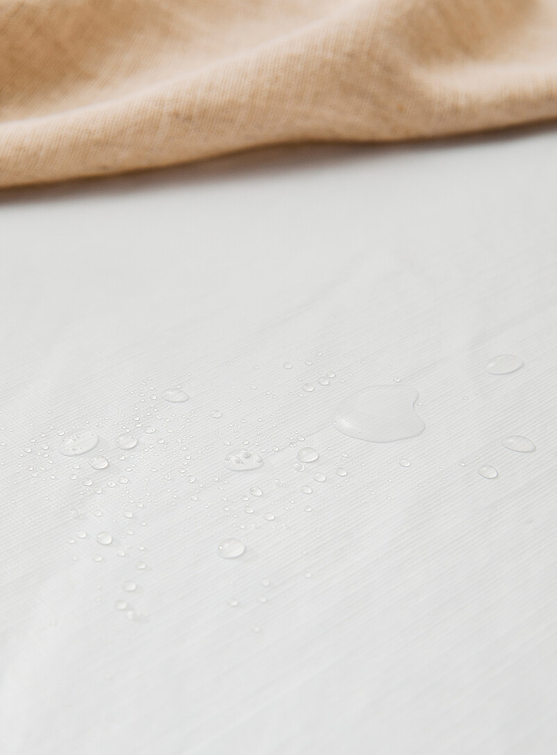 Vinyl table protector product image 2