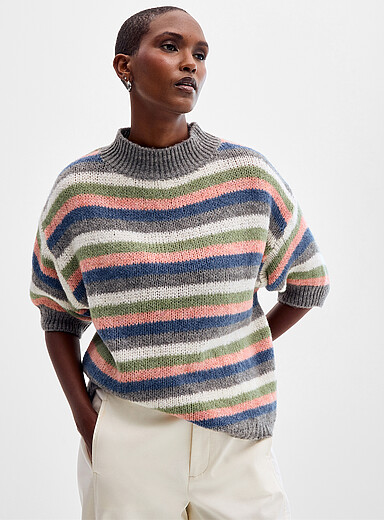 Colourful stripes fuzzy sweater <b>Exclusive collection from Italy</b>