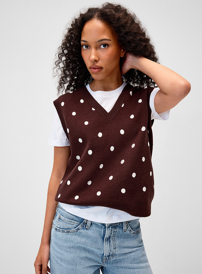 Polka-Dotted Knit V-Neck Sweater Vest
