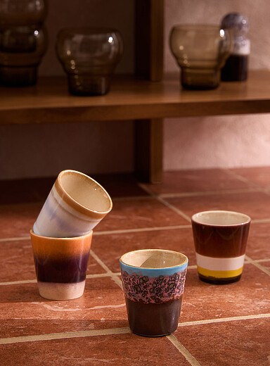 Les tasses ristretto c&eacute;ramique style ann&eacute;es 70 Solar Ensemble de 4