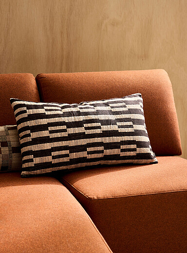 HKLIVING: Le coussin d&eacute;houssable bandes contraste 40 x 70 cm Blanc et noir