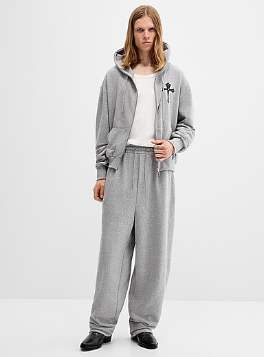 Le pantalon ample molleton croix gothiques <b>Coupe ample</b> <b>Importation de S&eacute;oul</b>