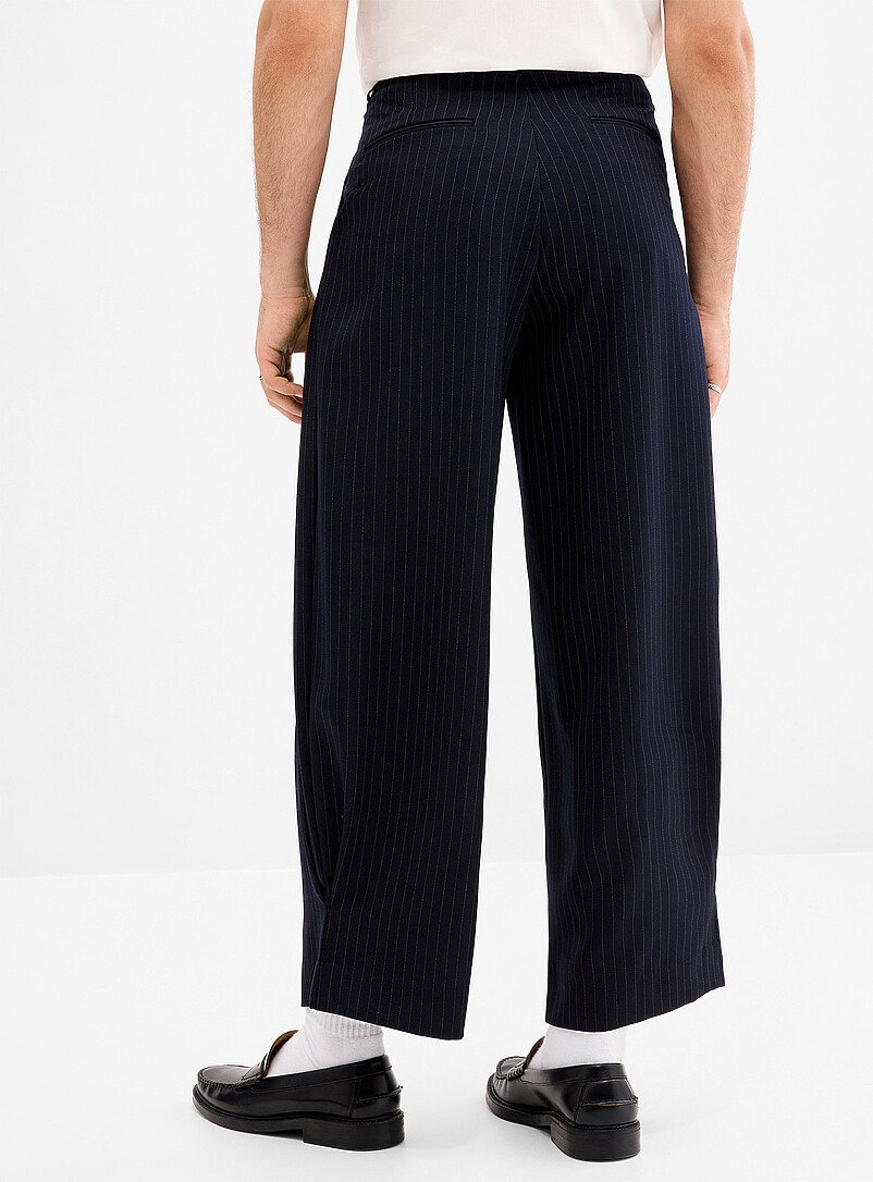 Le 31: Le pantalon jambe large rayures banquier Coupe ample <b>Importation de S&eacute;oul</b> Bleu marine - Bleu nuit pour homme