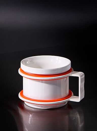 Standard equipment Off White 3020 aluminum mug for men