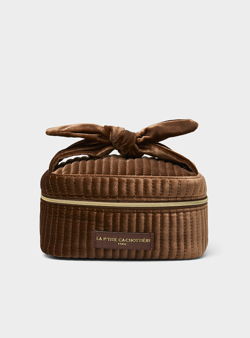 Quilted velvety cosmetics case | La P'tite Cachottière | | Simons