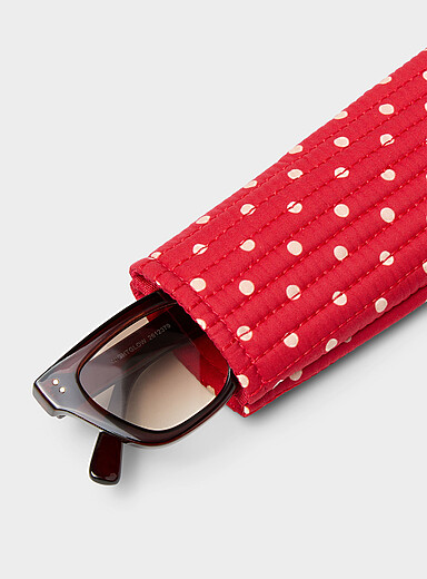 Quilted glasses case