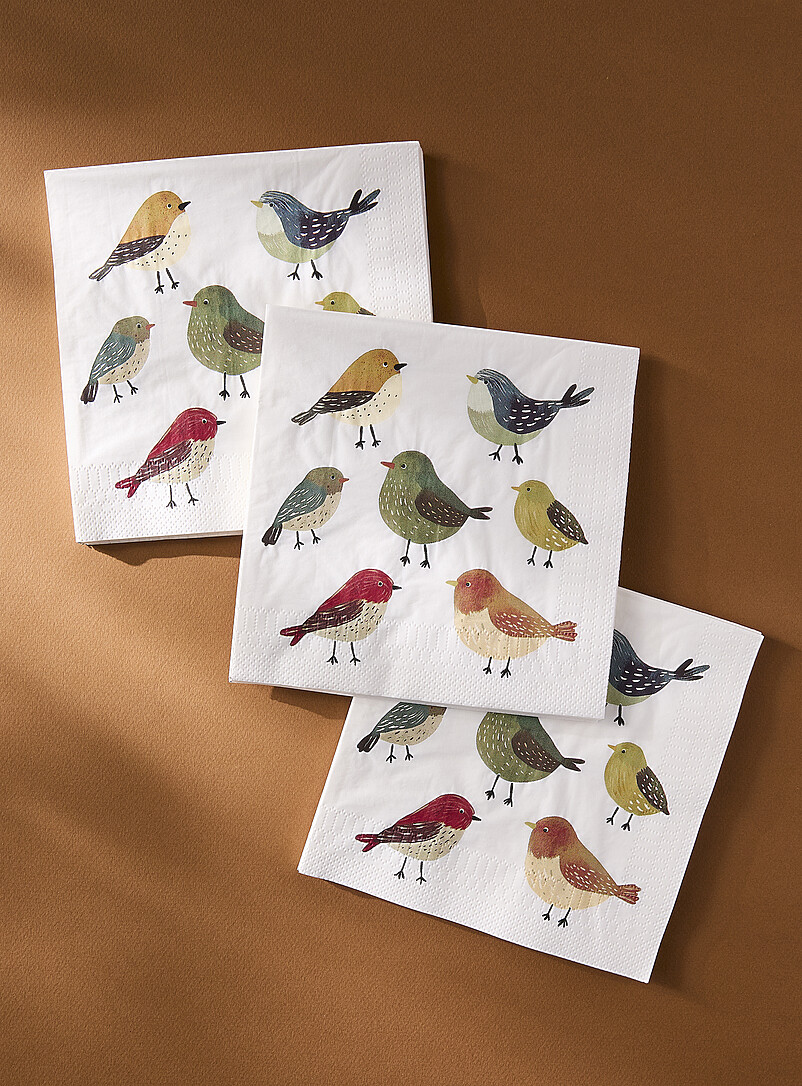 Playful birds paper napkins 16.5 x 16.5 cm. Pack of 25. product image (primary)