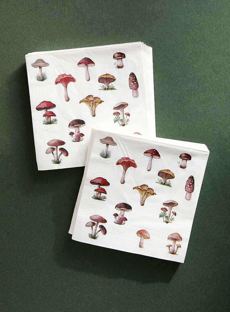 Mushrooms paper napkins 16.5 x 16.5 cm. Pack of 25. product image (primary)
