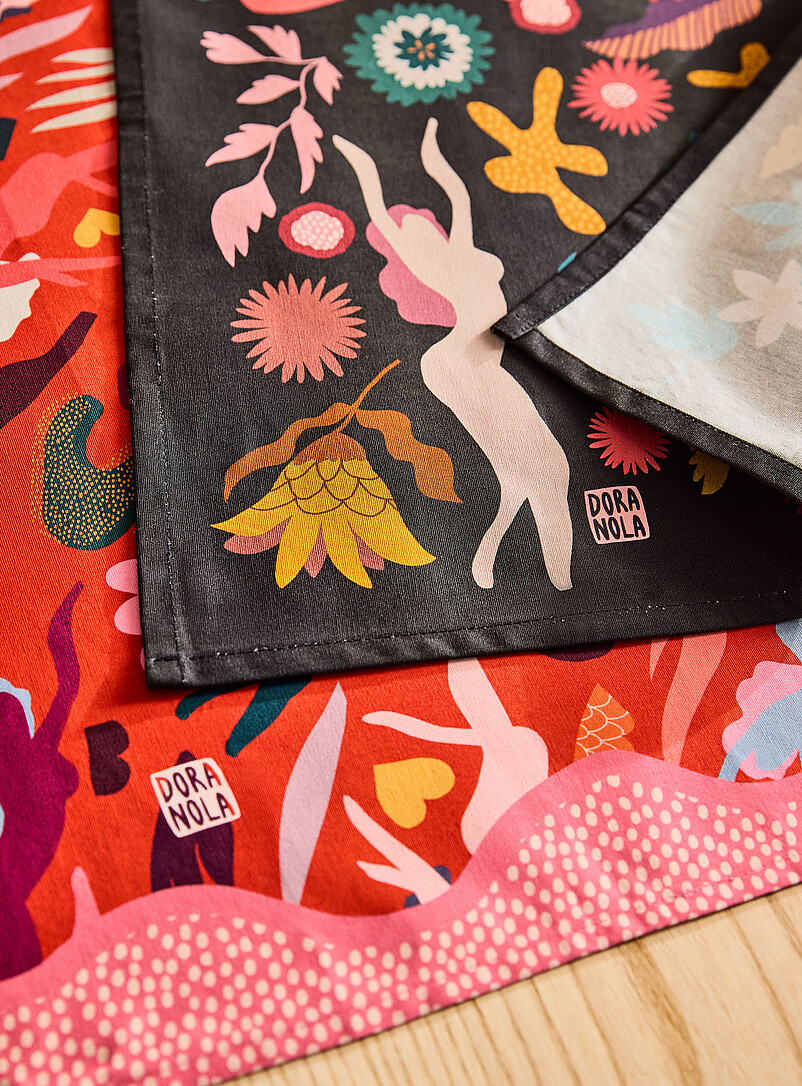 Dora Nola Patterned Black Colourful tea towel set