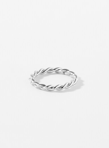 Twisted silver ring