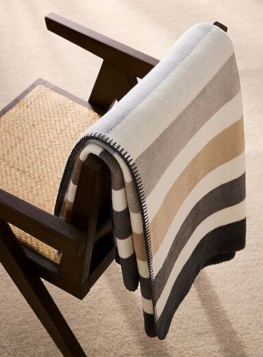 Horizon Nature wide stripes throw 150 x 200 cm