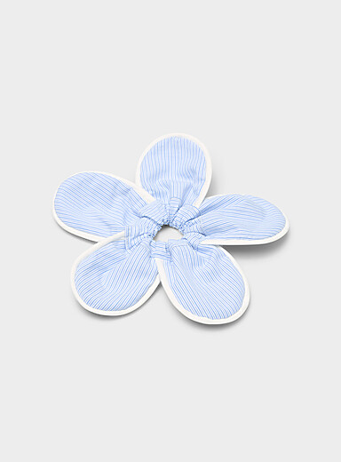 Floral silhouette oversized scrunchie