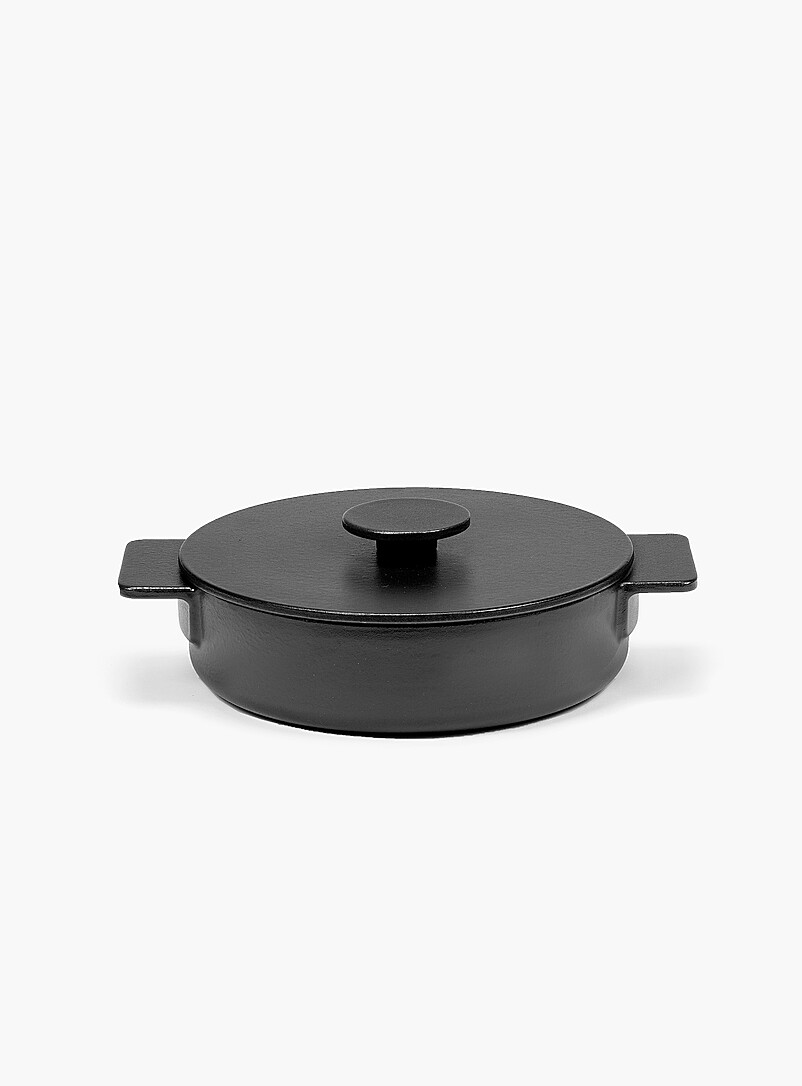 Surface Medium Cast-Iron Casserole