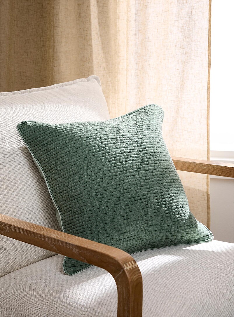Faded-Look Quilted Cushion With Removable Cover 45 X 45 Cm