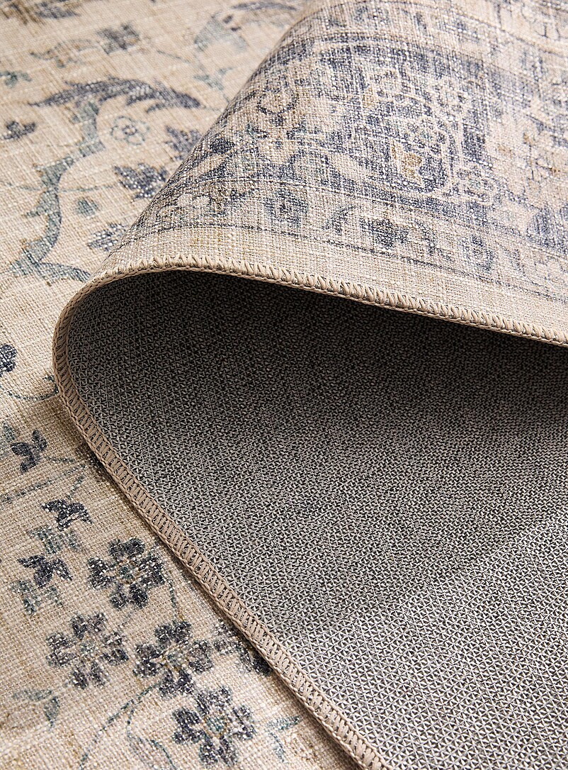 Persian blooms rug 120 x 180 cm product image 2