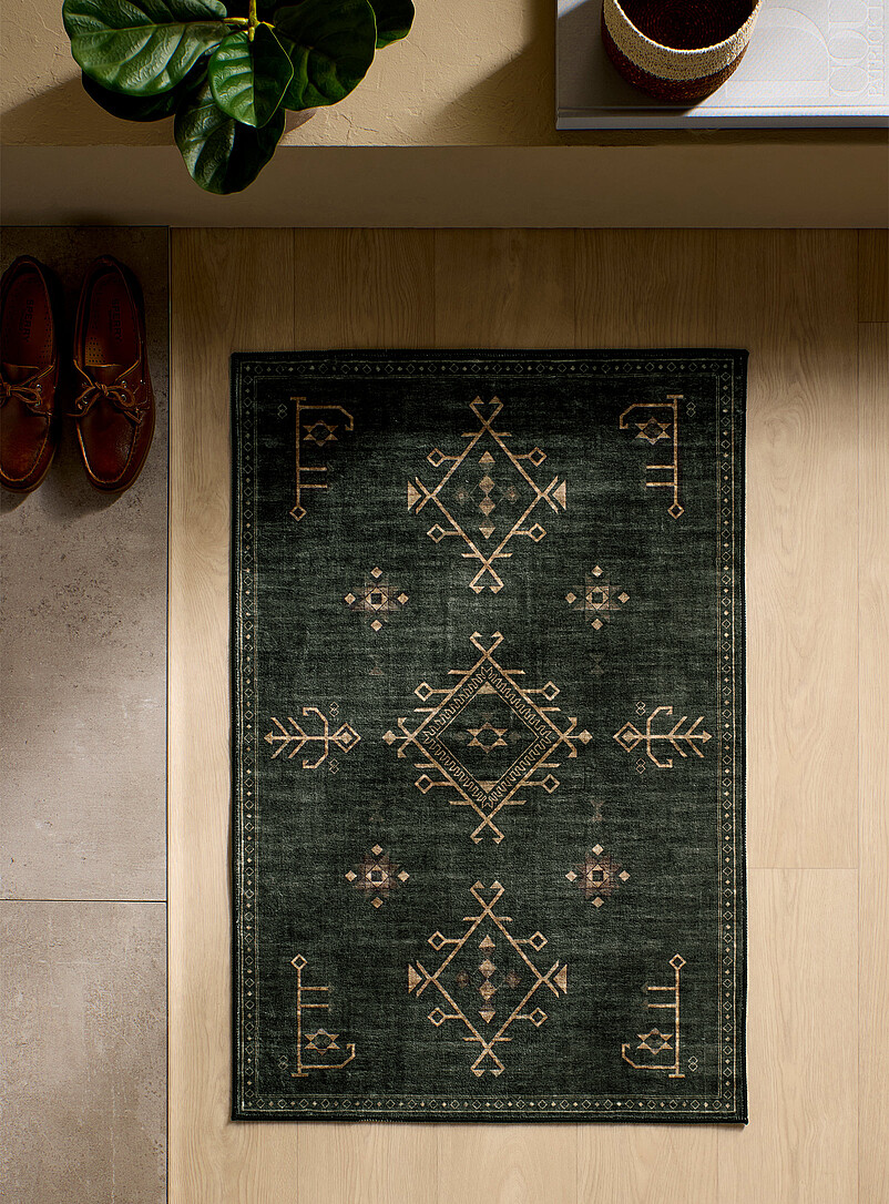 Deep grey diamonds and triangles rug 60 x 90 cm product image (primary)