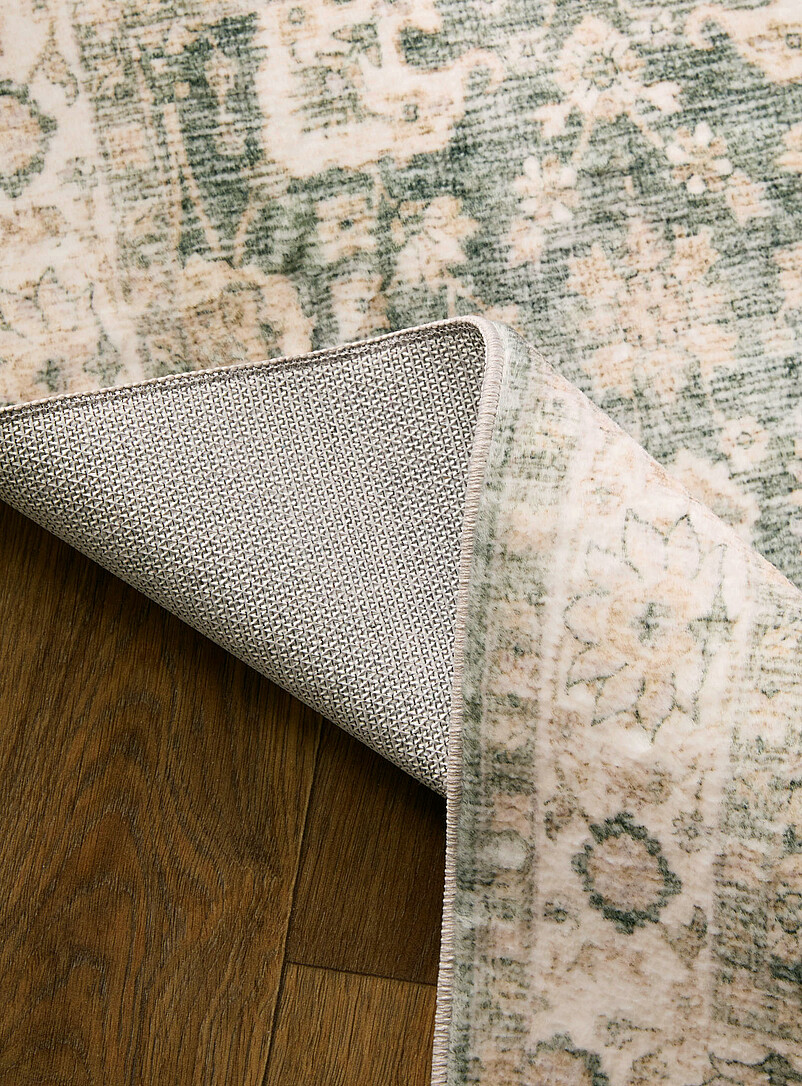 Ecru and green ultra-soft Persian-style rug 60 x 90 cm product image 2