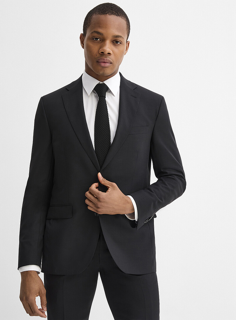 Atelier Montr&eacute;al Black Essential 100% wool suit <b>Semi-slim fit</b> for men