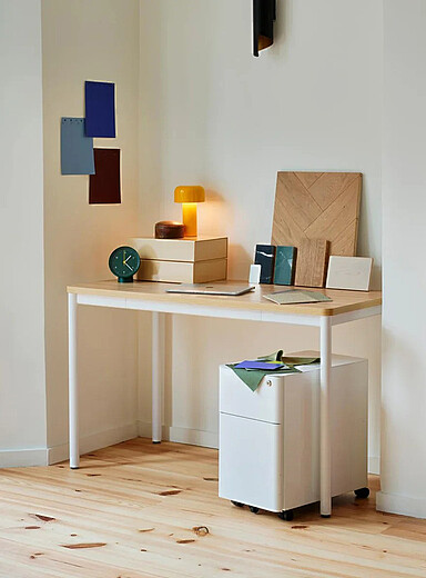 Branch Woodgrain & White Daily desk