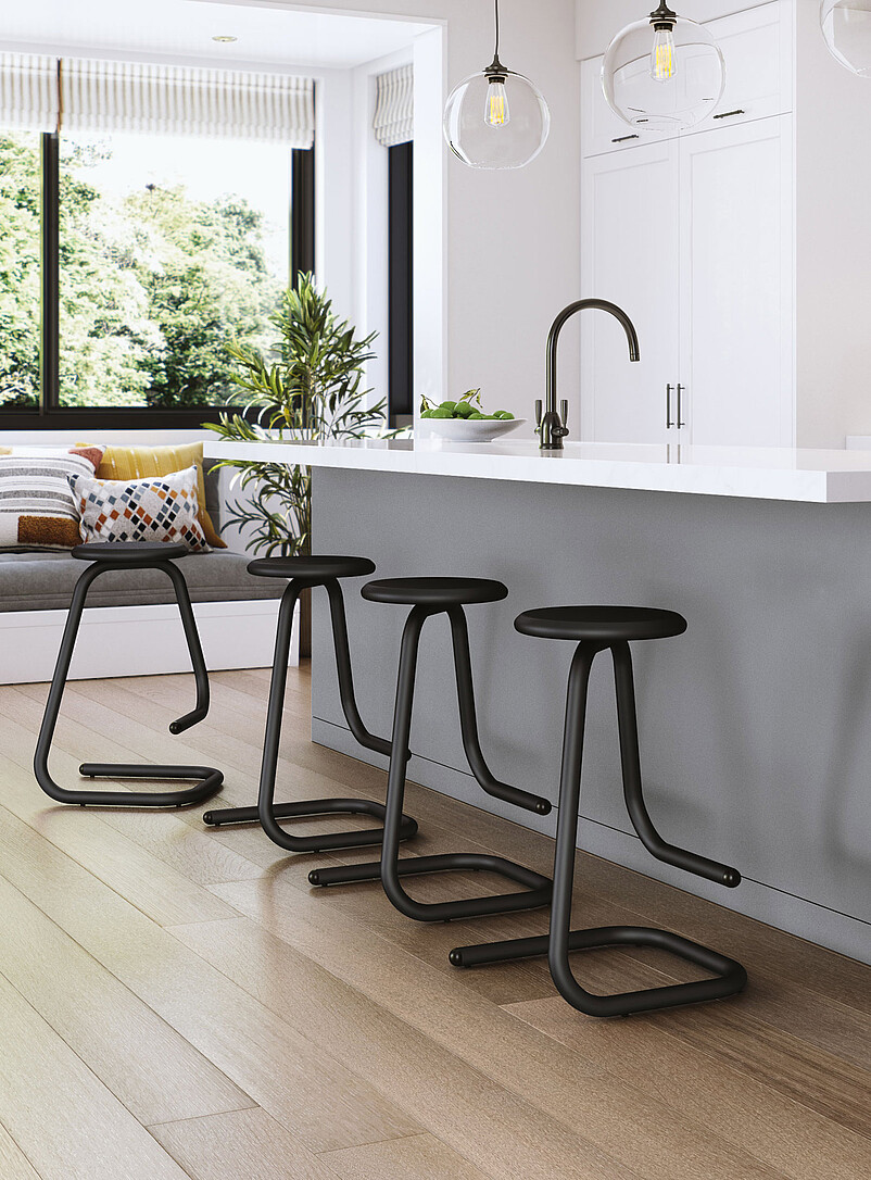 Paperclip70 Counter Stool