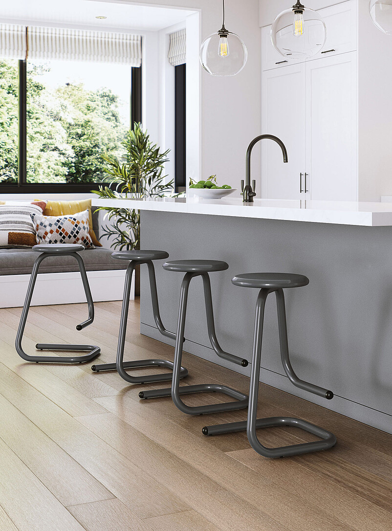 Paperclip70 Counter Stool