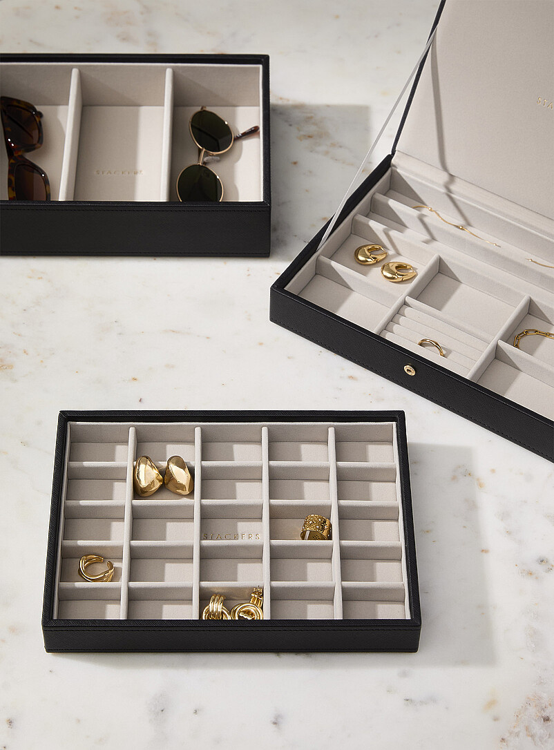 Classic three-level jewellery box product image 2