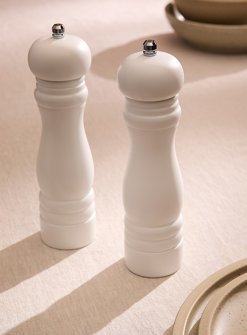 White Wood Salt And Pepper Mills