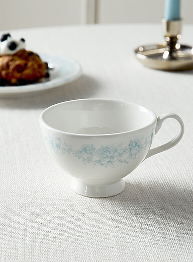 La tasse c&eacute;ramique po&eacute;sie florale