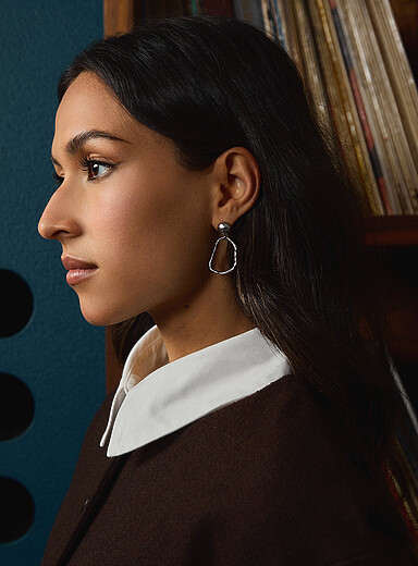 Irregular-oval dome earrings
