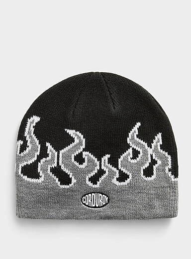 Flame cuffless tuque