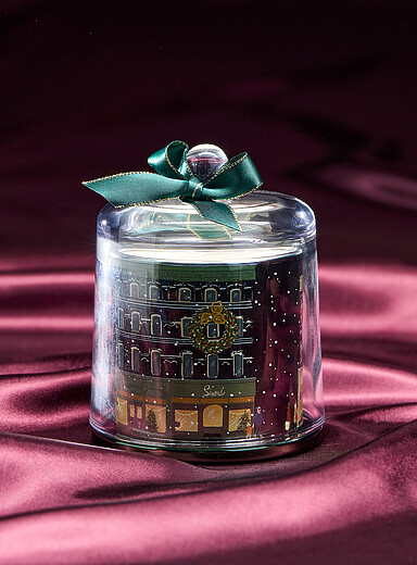 La bougie parfum&eacute;e et son globe en verre Vin chaud <b>Collection de No&euml;l</b>