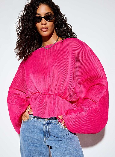 Ic&ocirc;ne: La blouse fuchsia manches papillon organza pliss&eacute; Rose pour femme