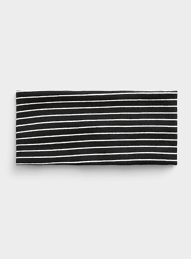 Le large bandeau rayures contraste