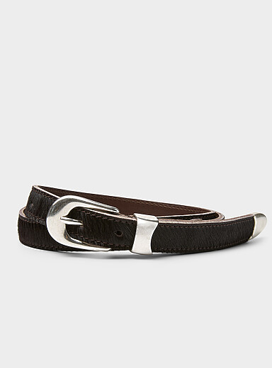 La ceinture fine en cuir poilu