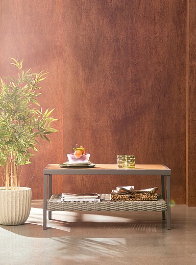 La table basse d'ext&eacute;rieur effet rotin et bois
