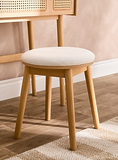 Le tabouret de maquillage bois et tissu boucl&eacute;