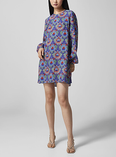 Liberty: La robe florale &agrave; manches bouffantes Bleu pour femme