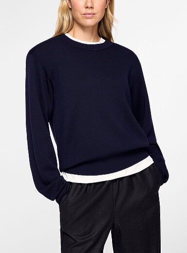 Rohe: Le chandail laine m&eacute;rinos Statement Shoulder Bleu marine - Bleu nuit pour femme