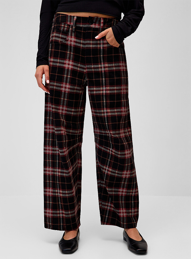 Grunge plaid barrel-leg pant product image 2